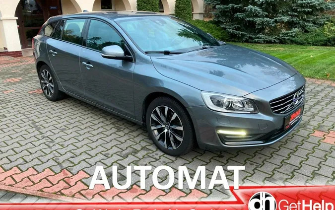 volvo v60 mazowieckie Volvo V60 cena 51900 przebieg: 250000, rok produkcji 2017 z Krapkowice